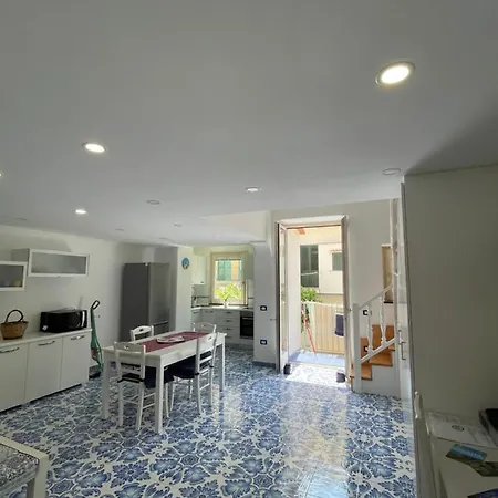 Apartment Casetta Del Pescatore Ischia